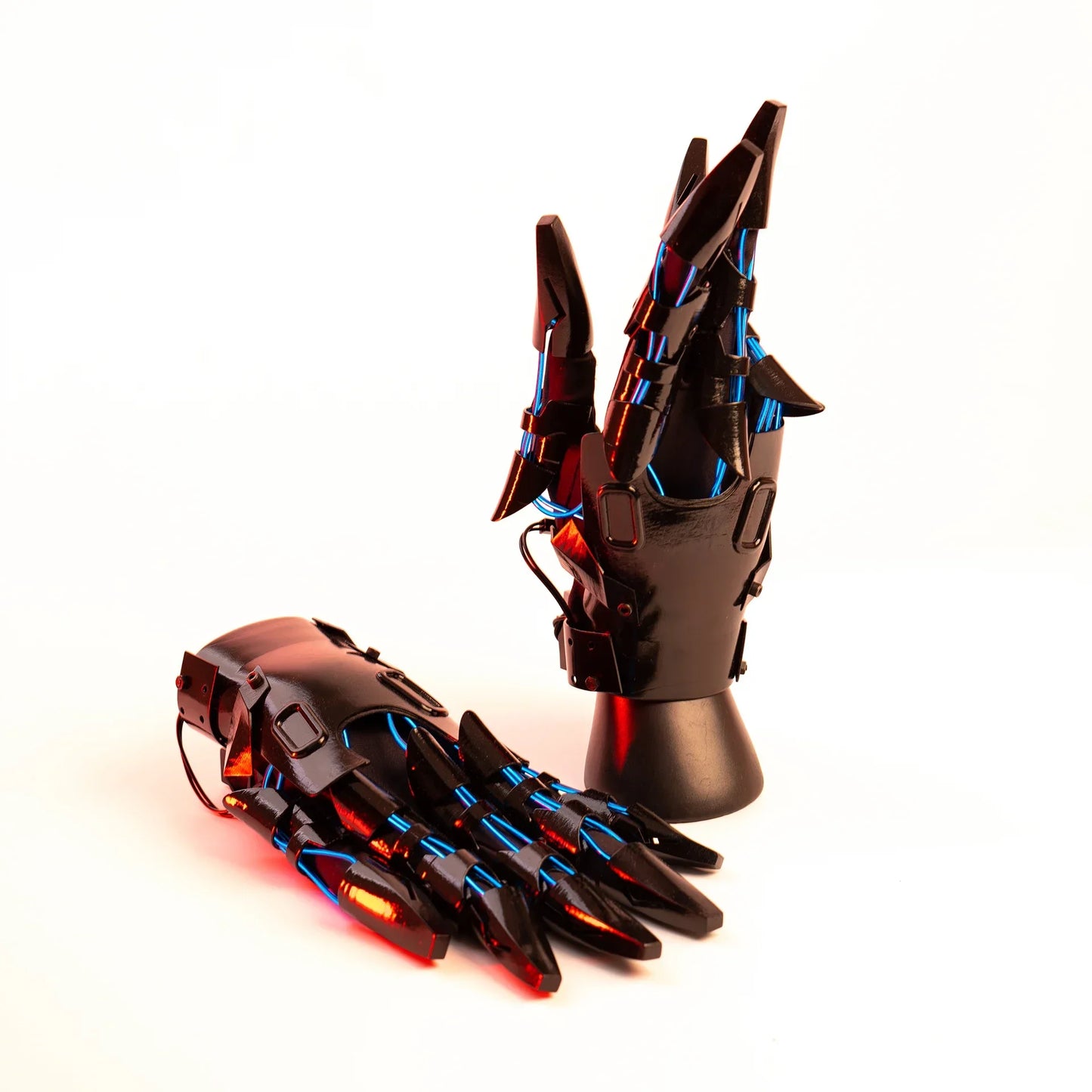 Punk Mechanical Cyber Glow Gloves Flexible Trendy Fingers Cool Game Equipment Punk Armor Glow Gloves Cosplay Clothing Props